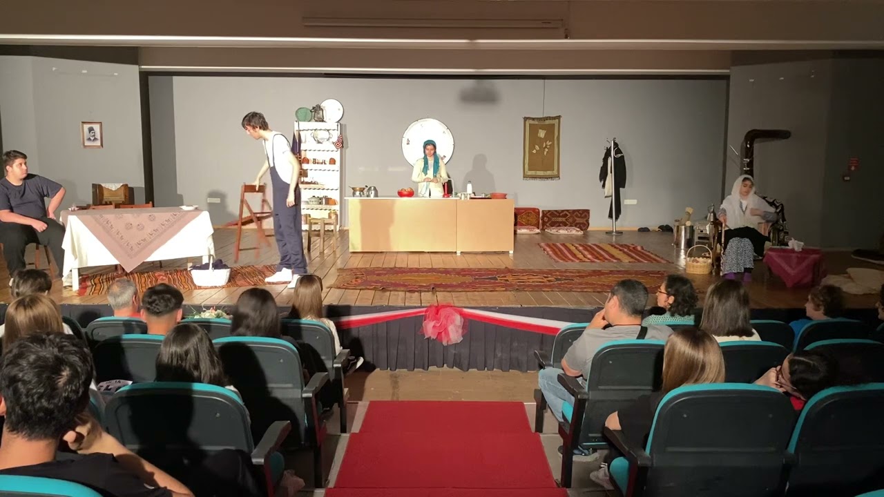 Bir Aile Hikayesi - OCAK