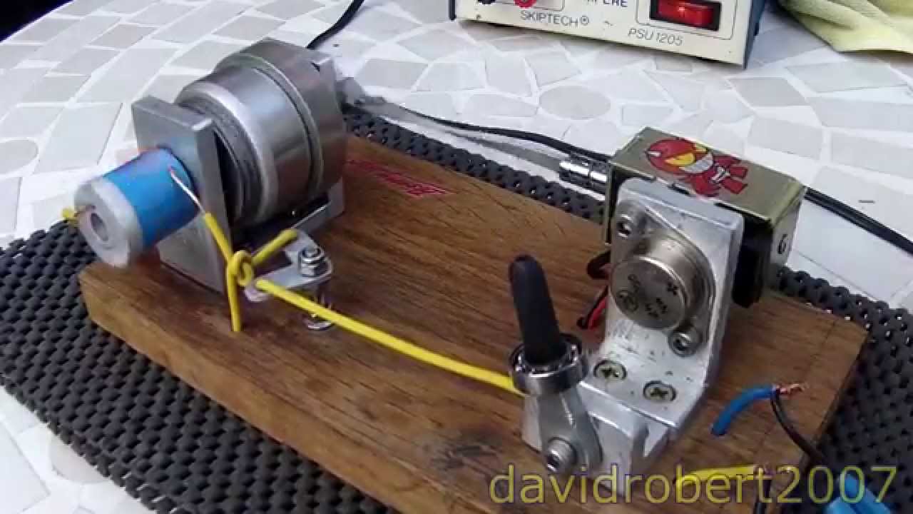 Single Solenoid Engine #3 | Adjustable Speed Control - YouTube