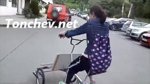 Side shift center of gravity by steering to prevented overturns