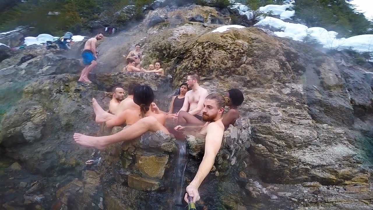 Hotsprings Nudes 69