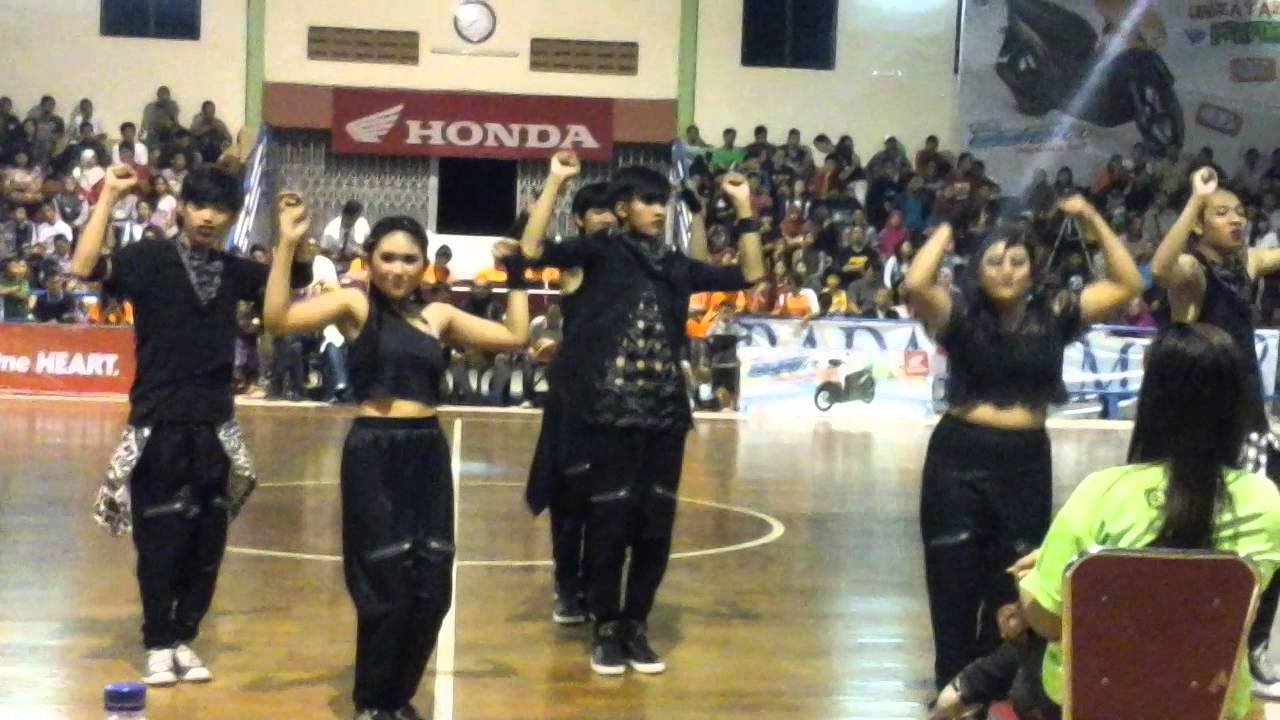 Download 85 Koleksi Gambar Gor Garuda Jember Terbaik Gratis