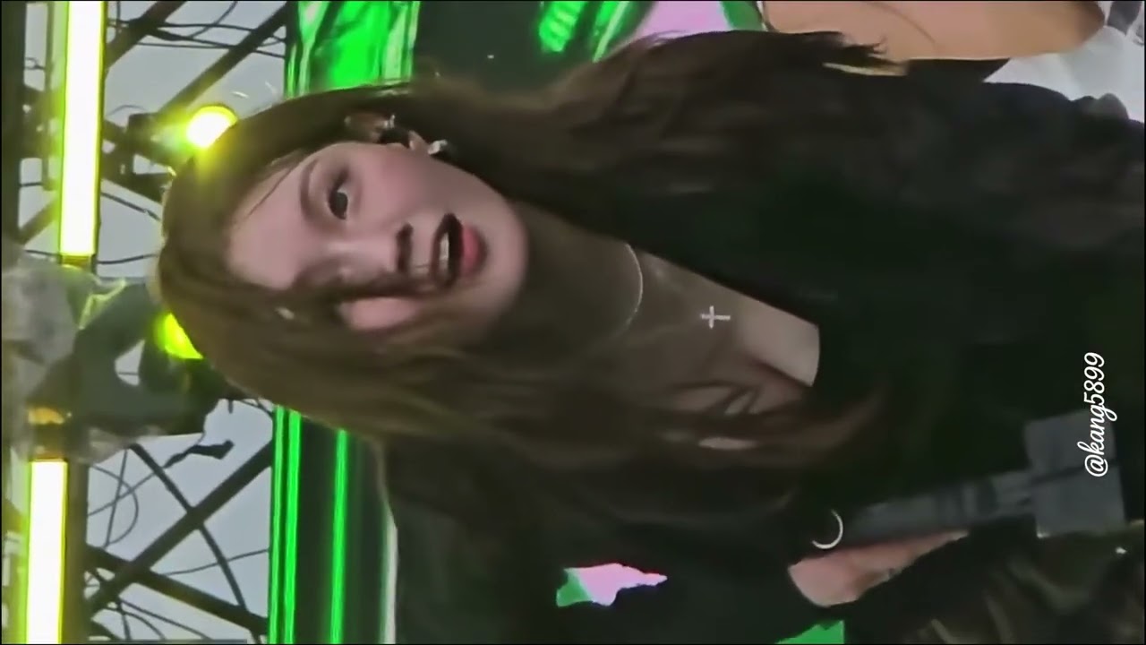 🌊 Chaehyun (Kep1er) Lights Up Waterbomb 2025 | Pure Visual Perfection & Flawless Dance [Fancam Edit]