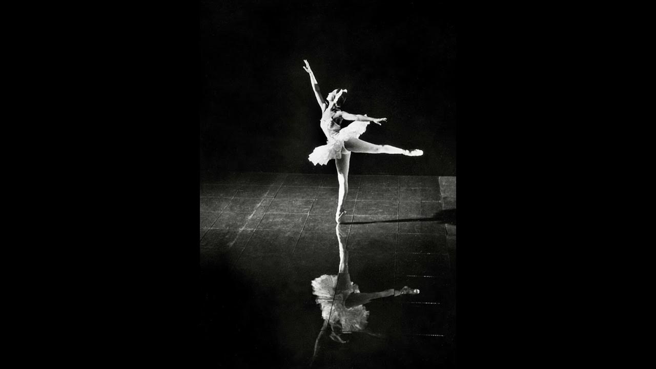 Берегите друг друга не ломайте то что другие не могут даже построить. Любовь как сон бегиш. Ай кызым динара караоке-клуб менен бирге. Starry love игра. Бегиш кызым текст.