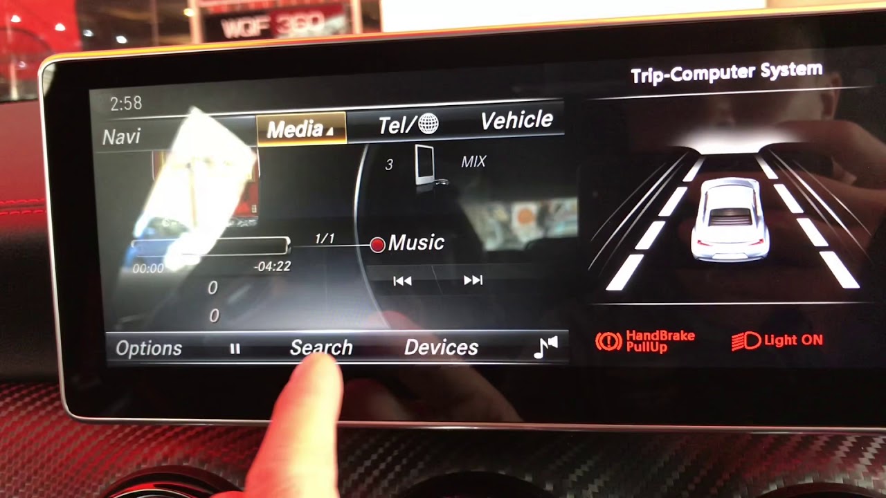 MercedesBenz A/CLA/GLA get rid of your small screen to this 10.25