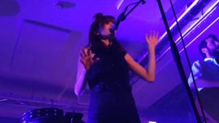Lola Marsh - Stranger To My Past (live) Ljubljana Kinošiška 26.11.2015