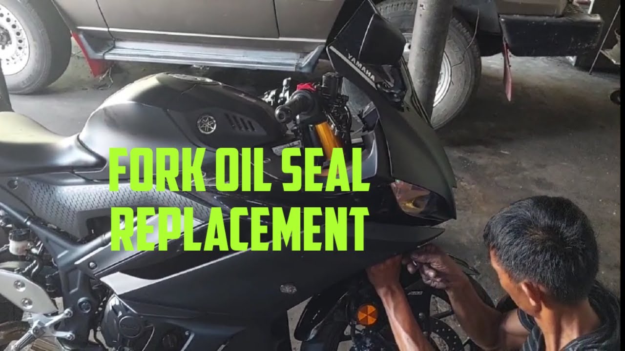 Yamaha yzf r3 fork oil seal replacement done/using faito oil YouTube