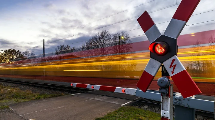 Victorian government rail crossing removal 'data' could indicate 'pork barrelling' - DayDayNews