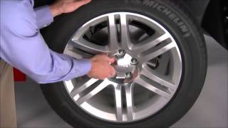 2014 Dodge Charger | Jacking and Tire Change