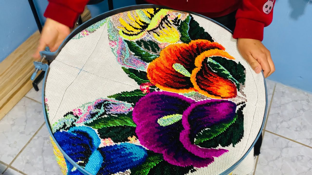 Guipil de Cartuchos en Punto de Cruz