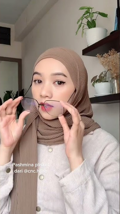 ✨Tutorial Pashmina Plisket Pakai Kacamata ✨- Tiktok By:@Yaymutiara_