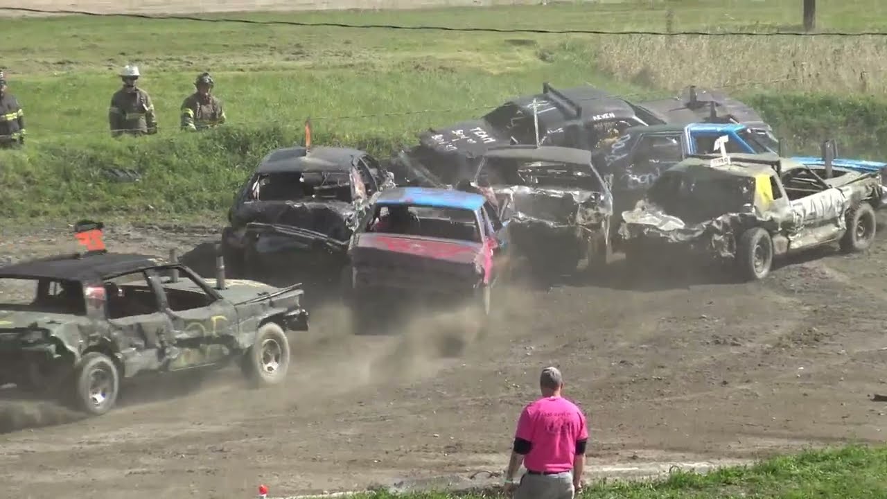 2022 Brookfield Wheel Days Demolition Derby Heat 1 (Fullsize) YouTube