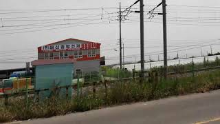 용산발 광주행 무궁화호 1423열차 운남건널목 통과 DEL 7356 (2020.06.05)