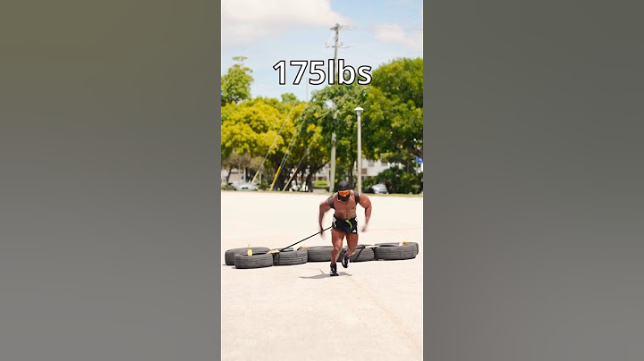 Sprinting with more and more weights challenge 🏃🏾‍♂️  #short #youtubeshorts #trendingshorts #sport