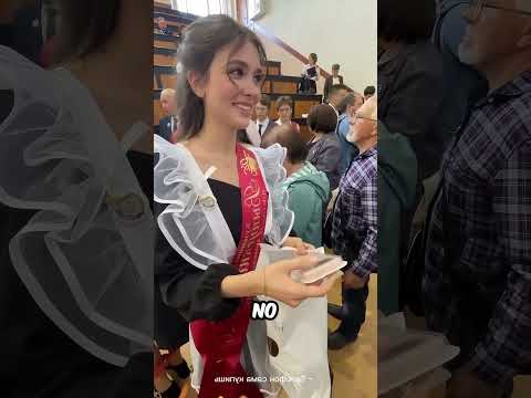 Ella pensó que le habían regalado una funda 🥹