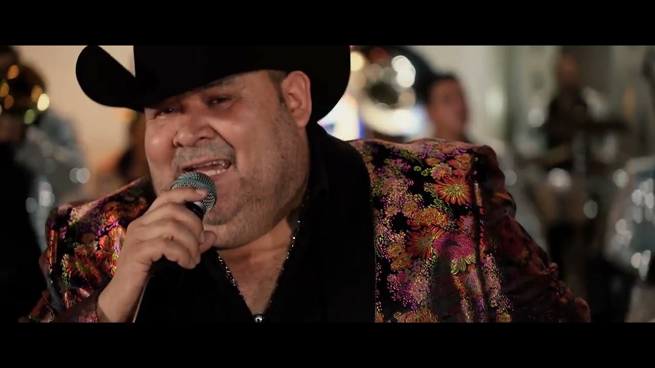 El Especial - El Coyote y su Banda Tierra Santa