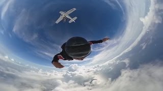 •TAHITI 360• You skydive with Pascal Petetin VR