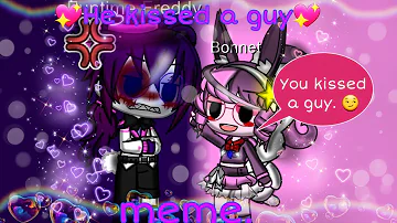 He kissed a guy "meme" 😚  Funtime Freddy x BonBon. 💙💖 (FonFon.)   {My AU}