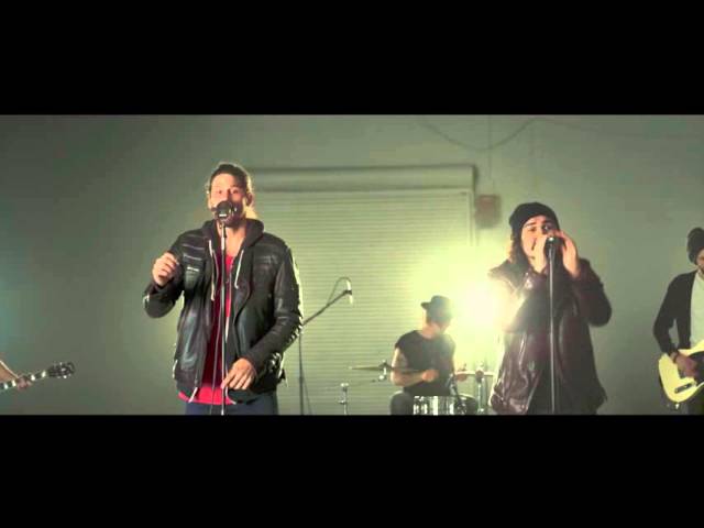 Jordan Feliz feat. David Dunn || Song Sessions - Drag Me Down (One Direction cover) class=