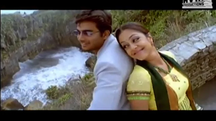 Penne Neeyum Penna Song - Priyamana Thozhi; Madhav...