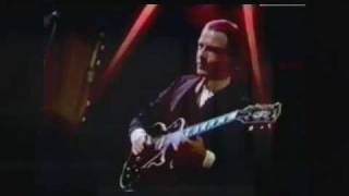 Robert Fripp Circa 1979 Frippertronics