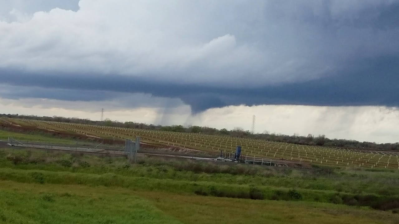 Tornado south of Olivehurst, Northern California YouTube