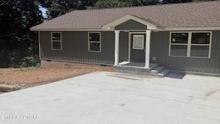 309 Foley Hill Rd, Clinton, TN Presented by Amy Evans.