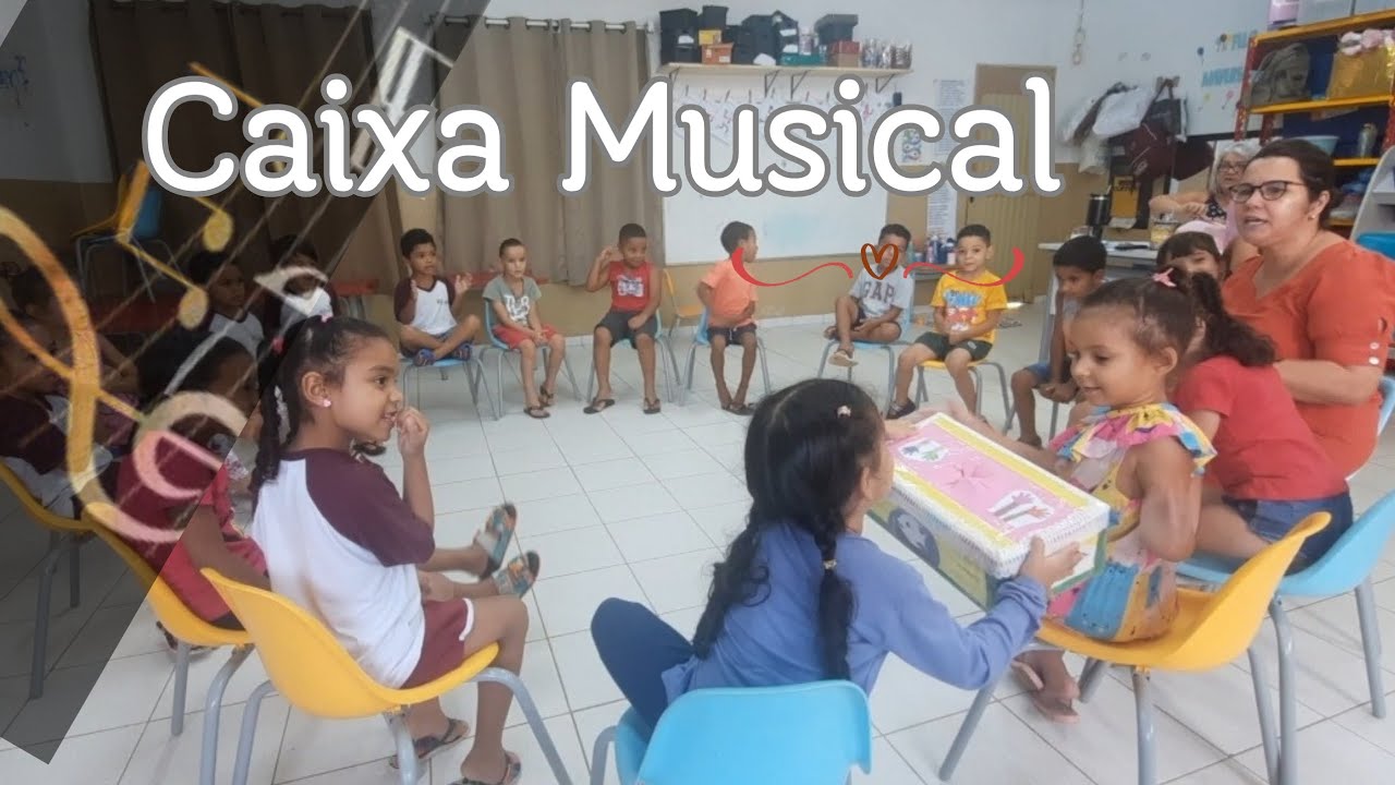 Brincadeira com a Caixa Musical