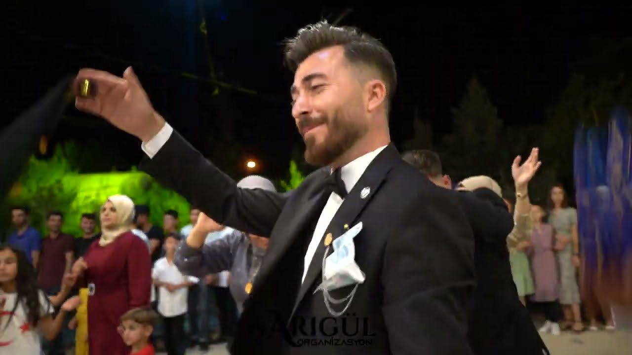 Şilan & Mustafa ~SARIGÜL AİLESİNİN Düğün Töreni 3. Bölüm ~Koma Ciwan Ve Selman Şendur ,Eyüp Kart