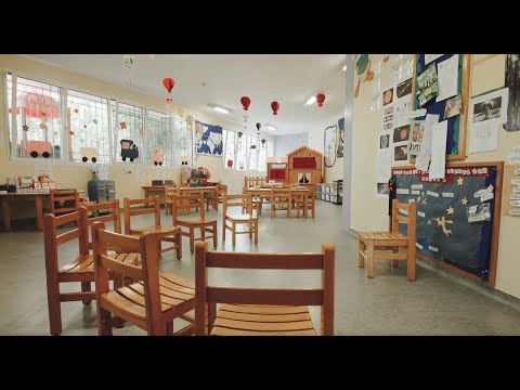 Βίντεο: Δημιουργούμε έναν παιδικό χώρο σε ένα νηπιαγωγείο με τα χέρια μας