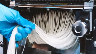 How to make ramen noodles with an industrial machine  Japanese food (no talking)