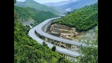 سورة الحاقة كاملة بصوت القارئ مراد سباطي