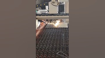 Portable cum gantry fibre laser cutting machine #fiberlasercuttingmachineformetal #automobile #cnc