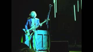 R.E.M. - Living Well Is The Best Revenge / Accelerate (Live at The Royal Albert hall)