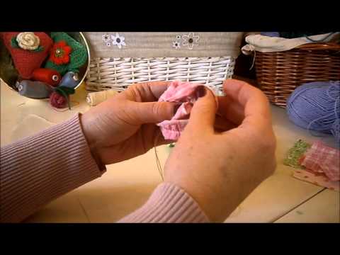 Βίντεο: Πώς να ράψετε γράμματα από ύφασμα με τα χέρια σας