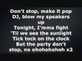 Ke$ha - Tik Tok (Lyrics on screen)