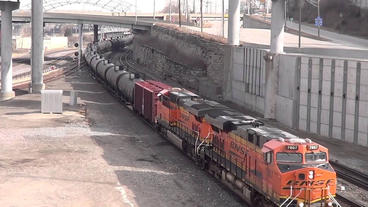 Railfanning 22214 West Bottoms Youtube