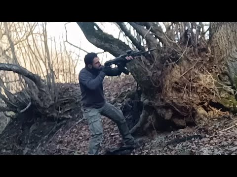 კედლიდან გაყოფილი იარაღით სროლა