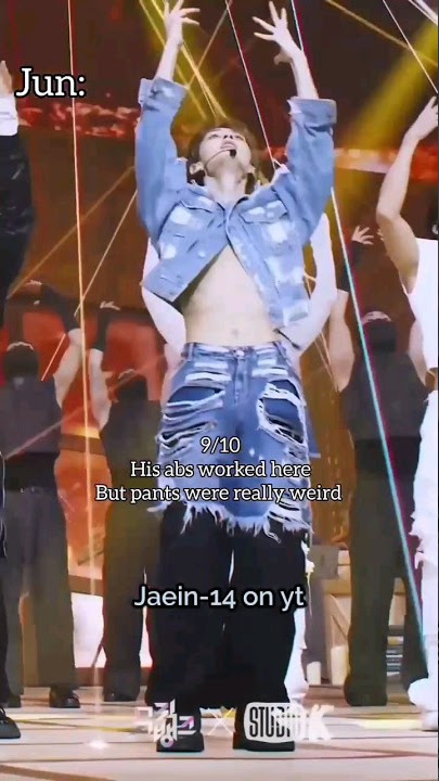 Rating svt's outfits in SUPER #shorts #kpop #kpopshorts #세븐틴 #seventeen #joshua #dino #the8 #scoups