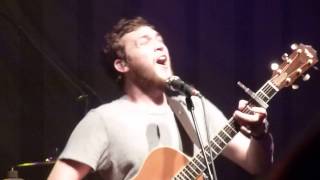 &quot;Can&#39;t Go Wrong&quot; by Phillip Phillips in Lisle, Illinois