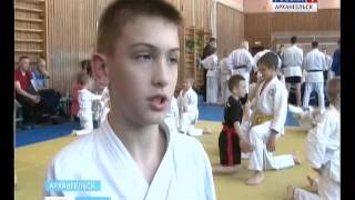 Эстонский мастер джиу-джитсу преподал архангельским спортсменам хороший урок Эстонский мастер джиу-джитсу преподал архангельским спортсменам хороший урок