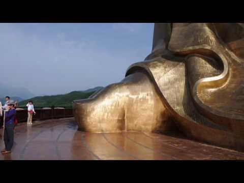 Video: Beskrivelse og bilder av Garuda Wisnu Kencana kulturpark - Indonesia: Jimbaran (øya Bali)