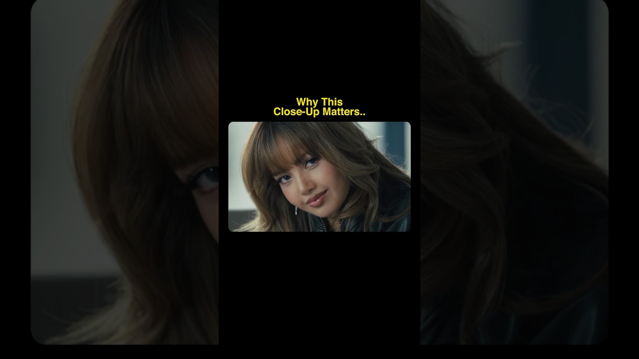 This Lisa Close Up Says A Lot auf YouTube ansehen This Lisa Close Up Says A Lot auf YouTube ansehen