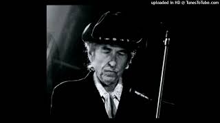 Bob Dylan live , Love Minus Zero/No Limit , New York 2005