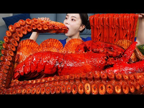 직접 만든 볶음 짬뽕 먹방 (<strong>ft</strong>. 이영자 불소스🔥) Giant Octopus Seafood Jjamppong Mukbang <strong>ASMR</strong> Ssoyoung
