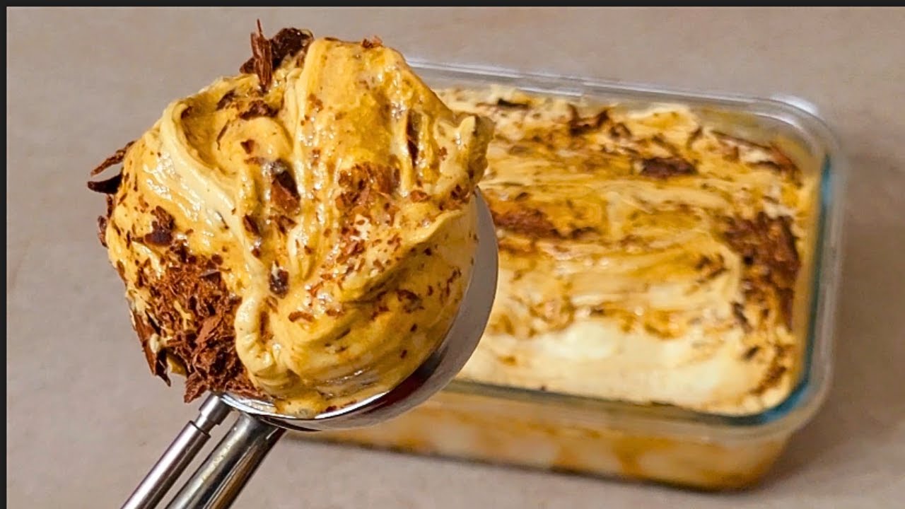 ايس كريم القهوه سريعه الذوبان(النسكافيه) بطريقتين مختلفين بيتي اقتصادي بدون لبن و كريمه باسهل طريقه