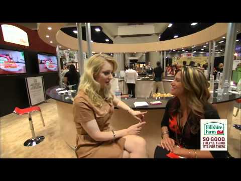Video proof I met Wendi McLendon-Covey, and I thin...