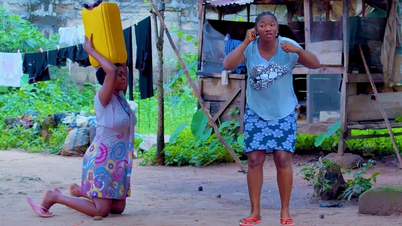 Comment la pauvre orpheline maltraité au village a épousé un milliardaire qui l'a emmené en ville