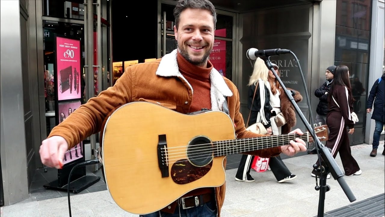 PROUD MARY (Creedence Clearwater Revival) Performed by the Hugely Talented David Brennan
