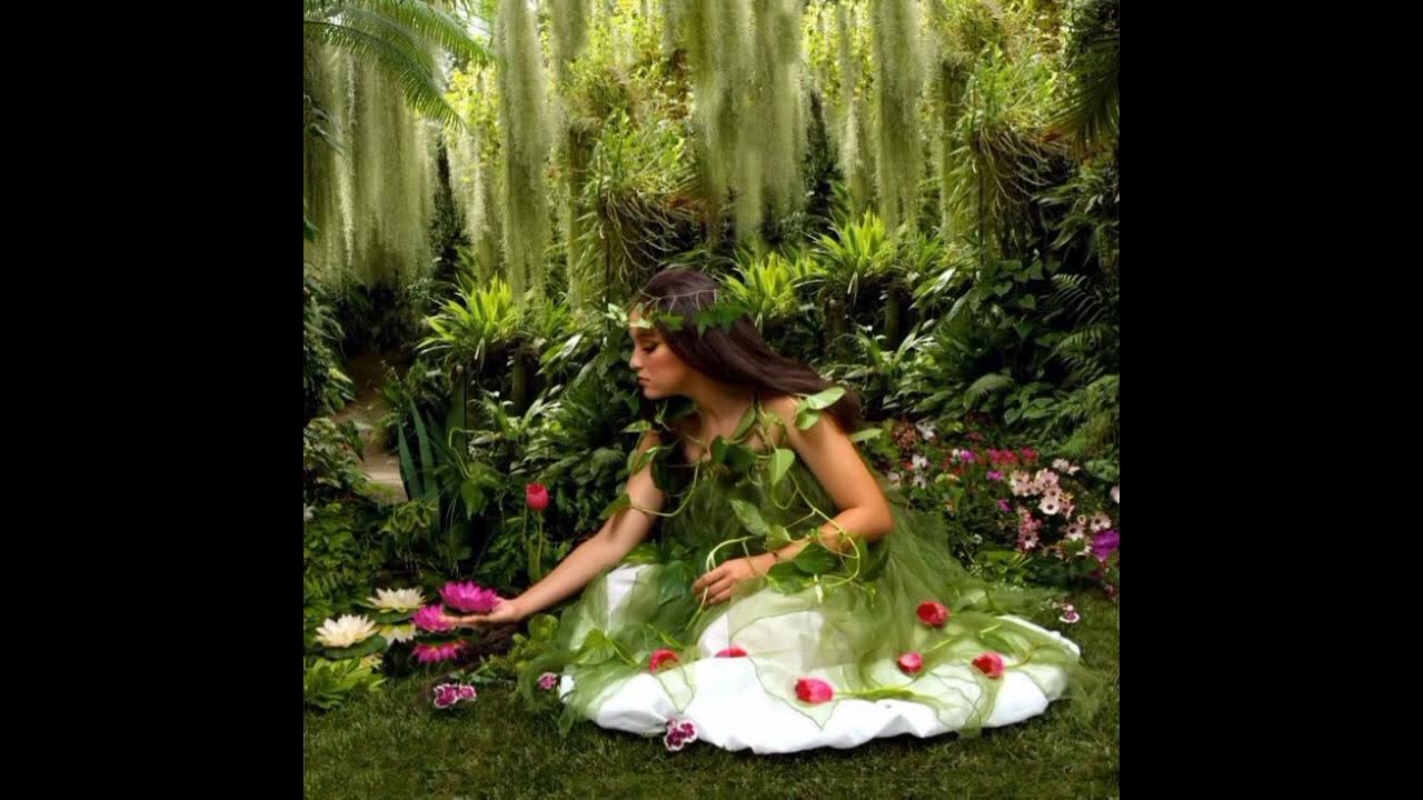 мир красоты и совершенства. девушка в гармонии с природой. женщина волшебство. необычные красивые картины. мир красоты и совершенства.