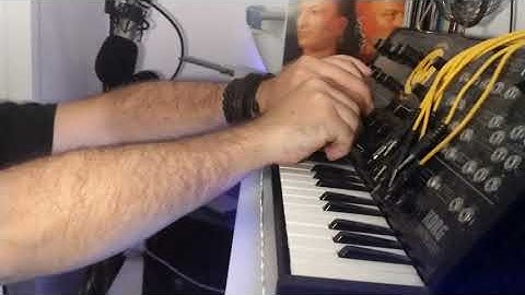 Xevious Cuboid - 1MW: On the Run (Pink Floyd Cover)